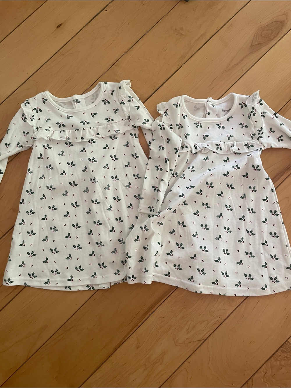 Twin Harry & Violet holiday dress